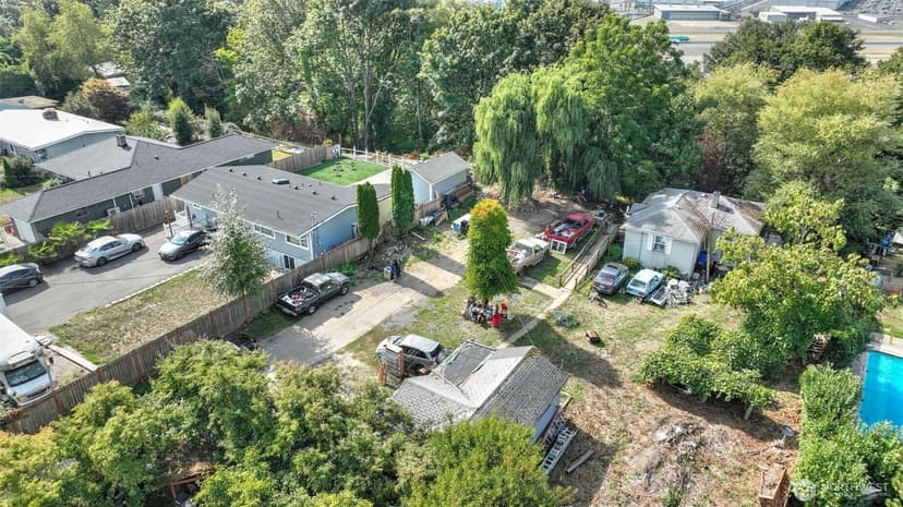 Property photo for 8663 Beacon Avenue S, Seattle photo 7