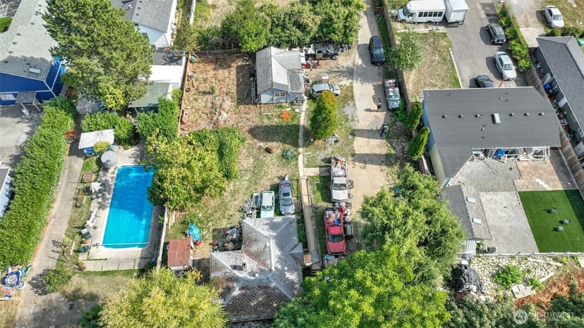 Property photo for 8663 Beacon Avenue S, Seattle photo 13