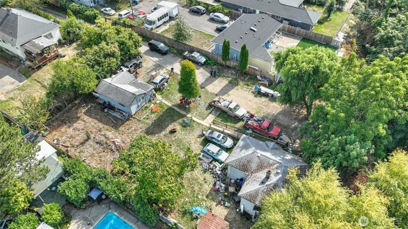 Property photo for 8663 Beacon Avenue S, Seattle photo 10