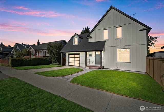 Property photo for 3109 S 10th Street, Tacoma photo 2