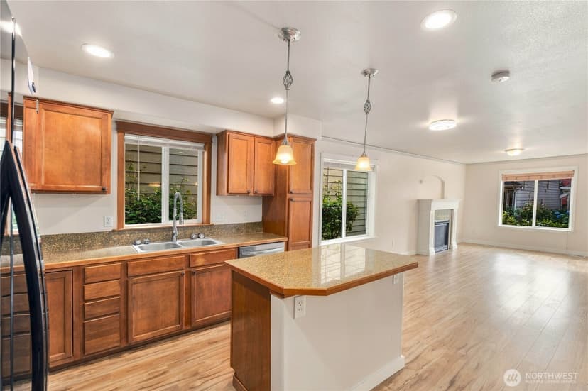 Property photo for 906 116th Place SE #3, Everett photo 13