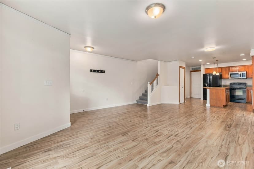 Property photo for 906 116th Place SE #3, Everett photo 7