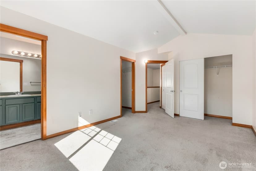 Property photo for 906 116th Place SE #3, Everett photo 21