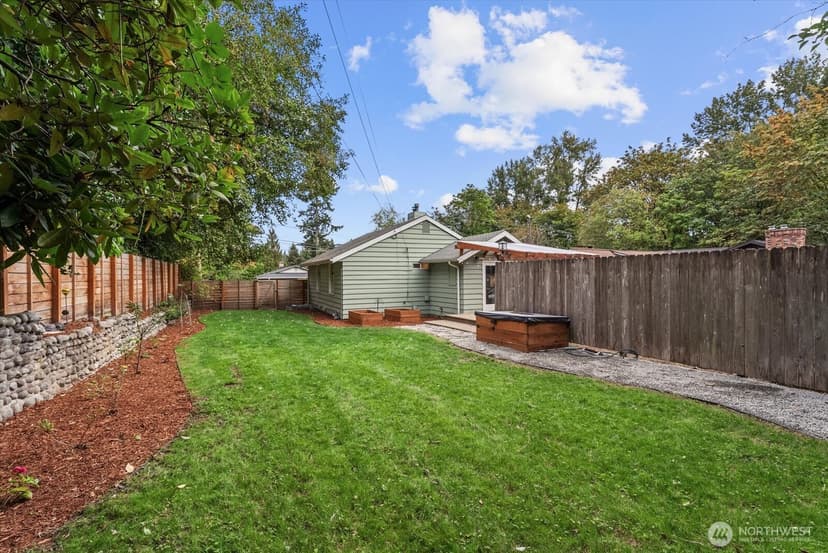 Property photo for 4503 NE 95th Street, Seattle photo 27