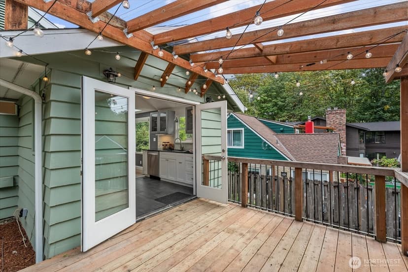 Property photo for 4503 NE 95th Street, Seattle photo 24