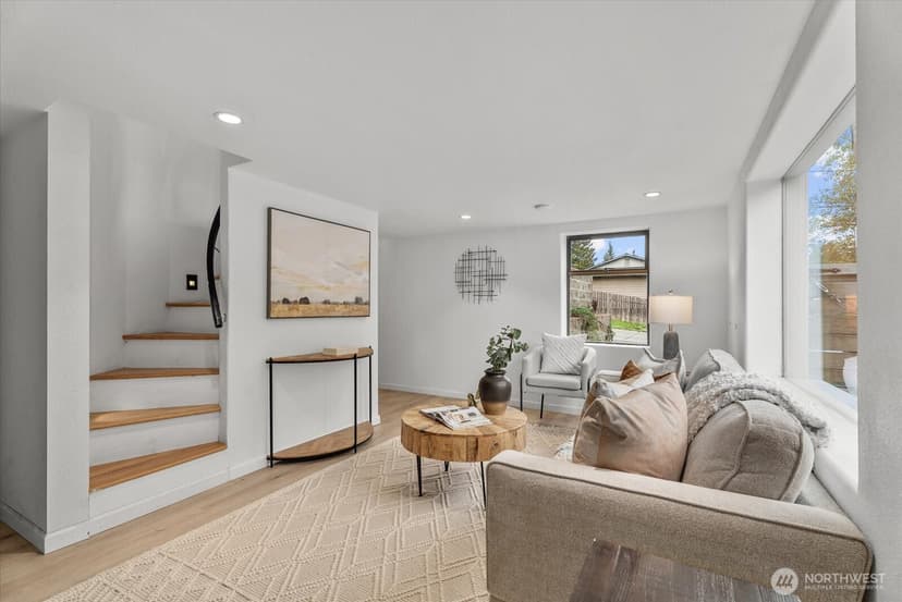 Property photo for 4503 NE 95th Street, Seattle photo 17