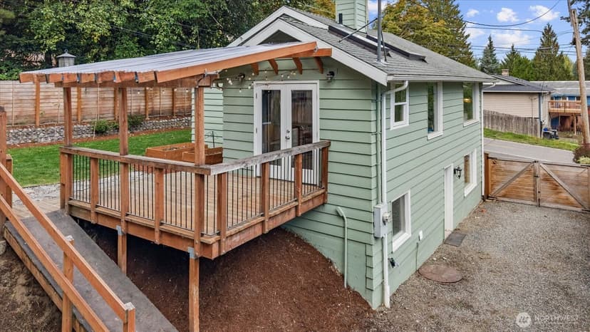 Property photo for 4503 NE 95th Street, Seattle photo 29