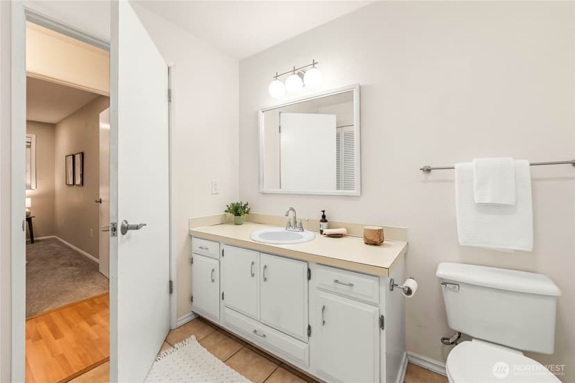 Property photo for 555 Prospect Street #1, Seattle photo 18