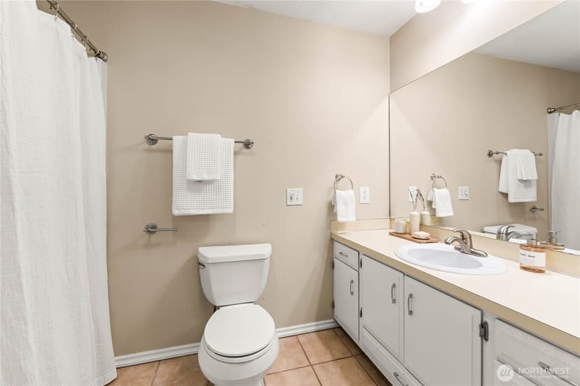 Property photo for 555 Prospect Street #1, Seattle photo 17