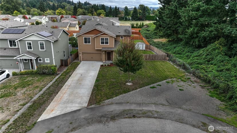 Property photo for 5819 E 114 Avenue E, Puyallup photo 2