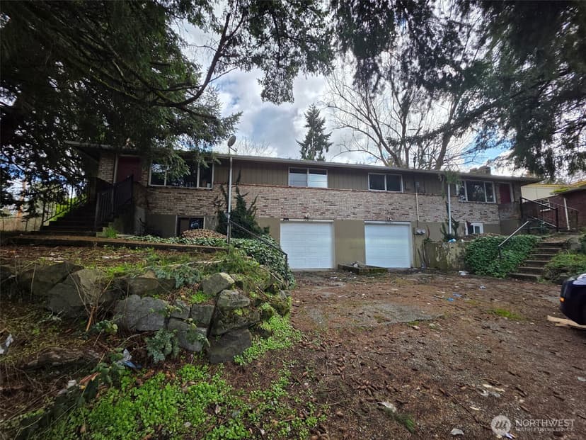 Property photo for 12403 -12405 Edgewood Avenue SW, Lakewood
