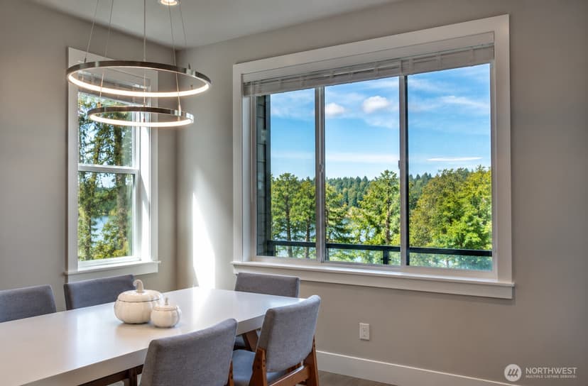 Property photo for 11030 SE 60th Lane, Bellevue photo 12