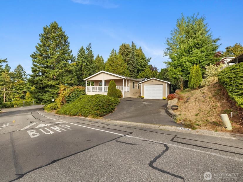 Property photo for 12608 NE Hollyhills Drive, Bothell photo 27