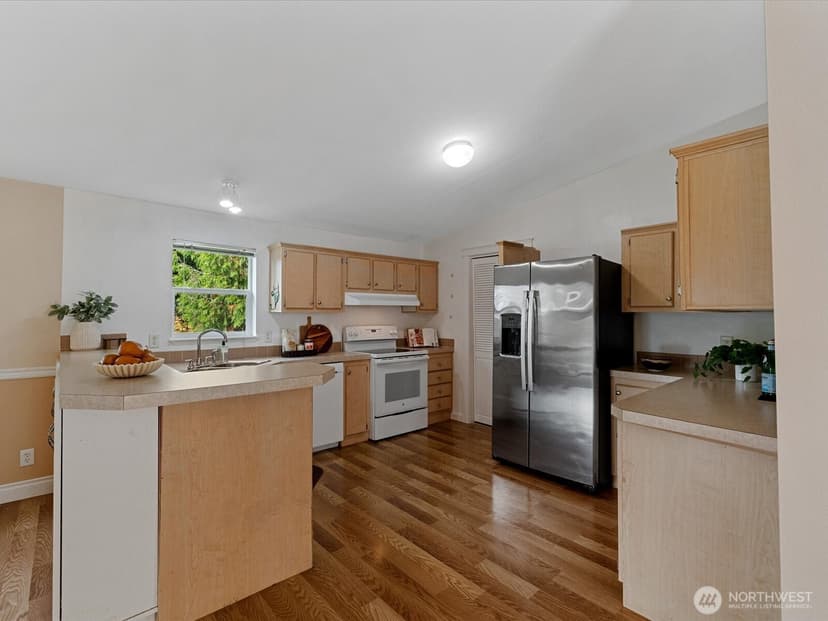 Property photo for 12608 NE Hollyhills Drive, Bothell photo 40