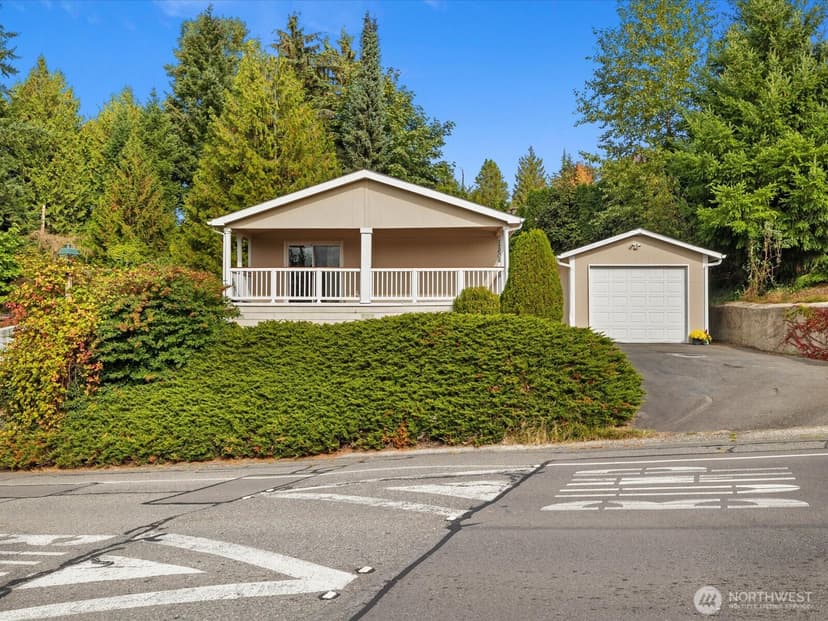 Property photo for 12608 NE Hollyhills Drive, Bothell photo 29
