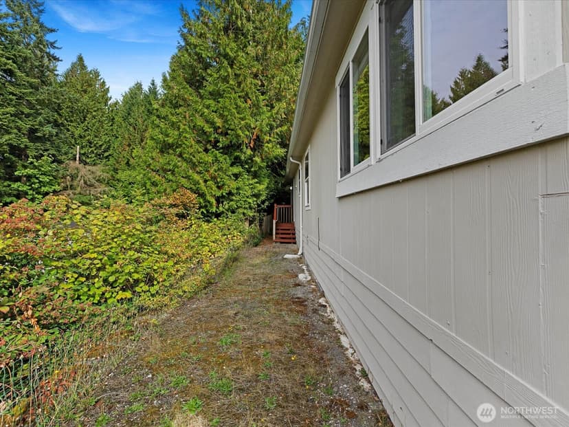 Property photo for 12608 NE Hollyhills Drive, Bothell photo 33