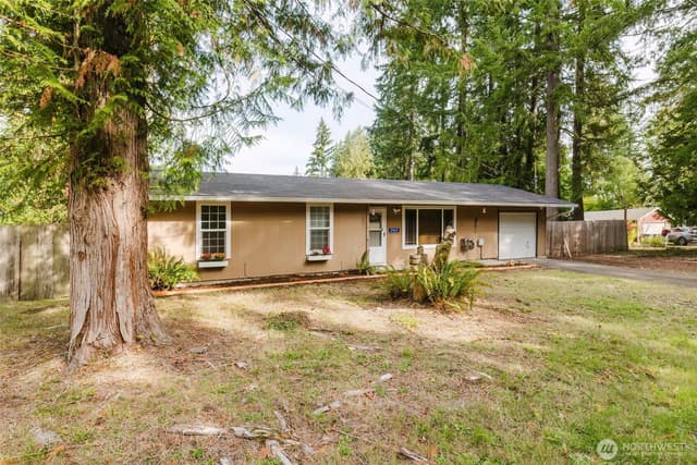 Property photo for 3960 NE Seldom Seen Lane, Bremerton photo 2