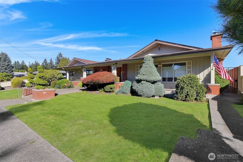 Property photo for 3218 Viewcrest Drive NE, Bremerton photo 33
