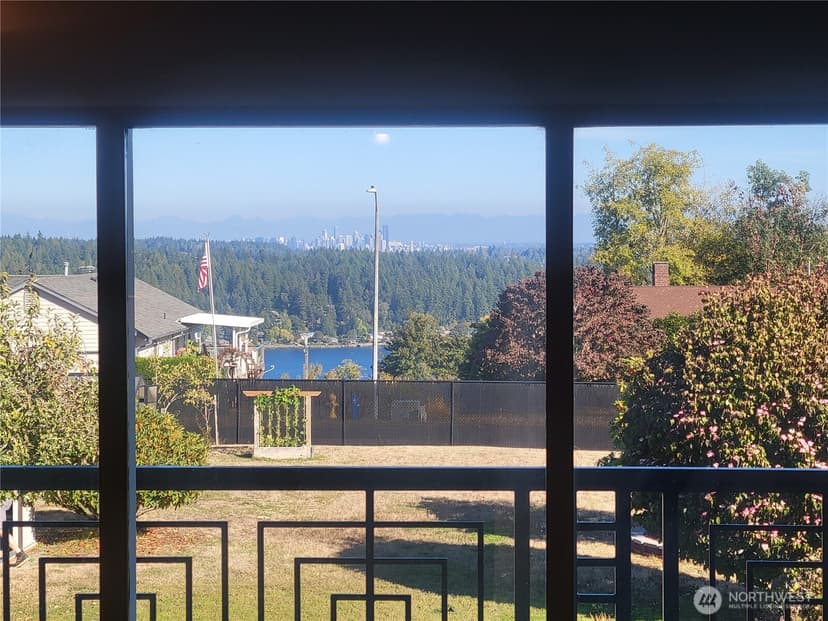 Property photo for 3218 Viewcrest Drive NE, Bremerton photo 40