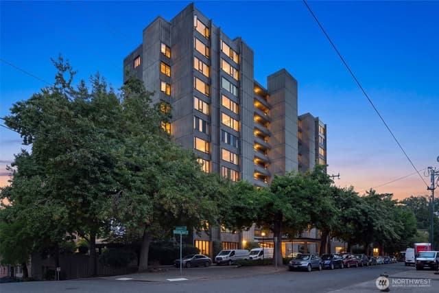 Property photo for 601 Belmont Avenue E #B2, Seattle