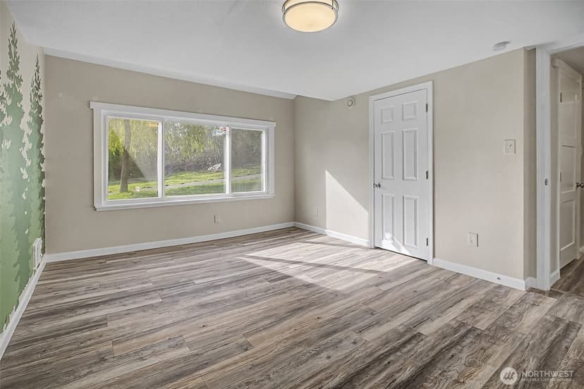 Property photo for 1251 S 230th Street, Des Moines photo 22