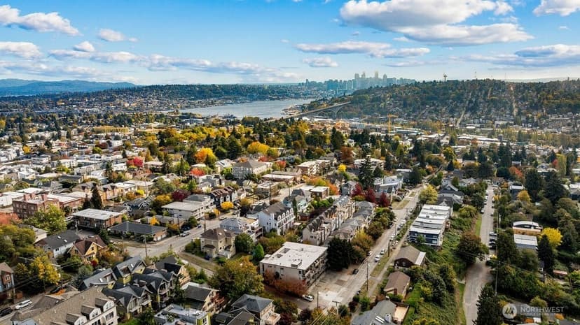 Property photo for 303 N 44th Street #203, Seattle photo 34