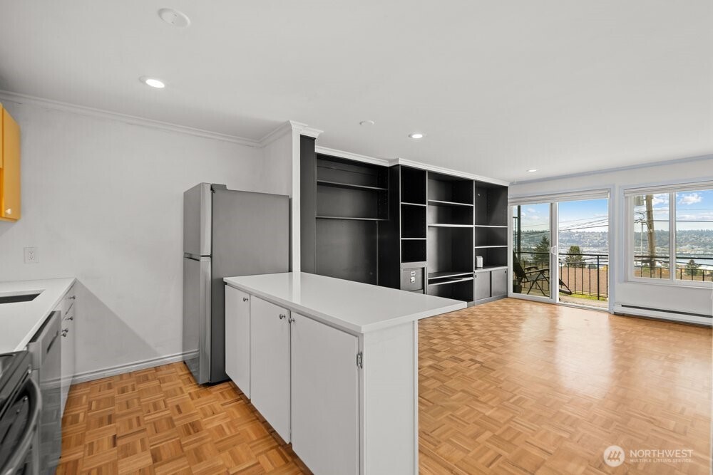 Property photo for 303 N 44th Street #203, Seattle photo 14