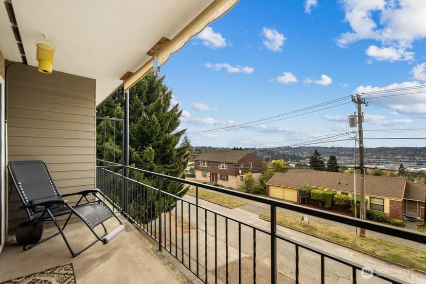 Property photo for 303 N 44th Street #203, Seattle photo 3