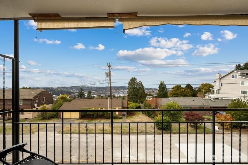 Property photo for 303 N 44th Street #203, Seattle photo 2