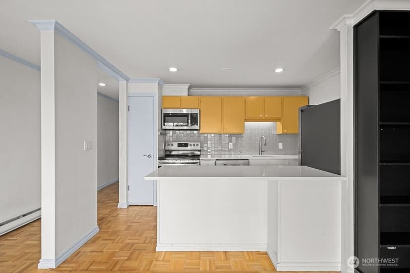 Property photo for 303 N 44th Street #203, Seattle photo 10