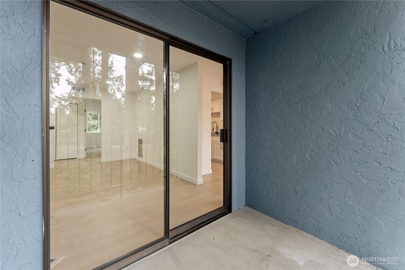 Property photo for 14020 Juanita Drive NE #B3, Kirkland photo 25