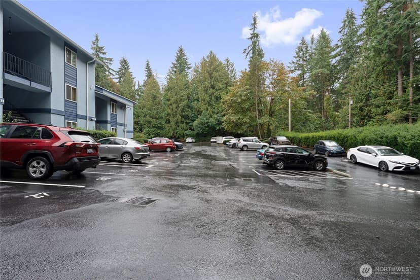 Property photo for 14020 Juanita Drive NE #B3, Kirkland photo 28