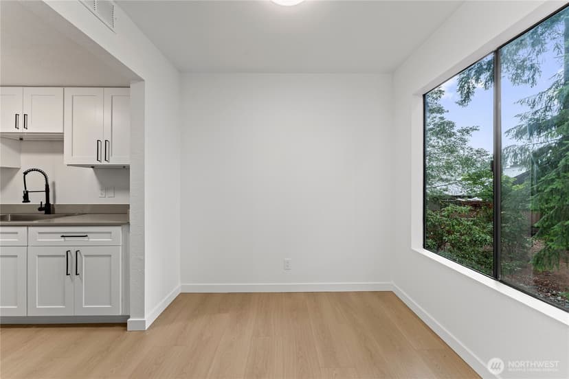 Property photo for 14020 Juanita Drive NE #B3, Kirkland photo 12