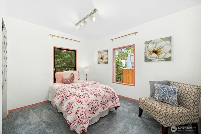 Property photo for 7141 47th Avenue SW, Seattle photo 10
