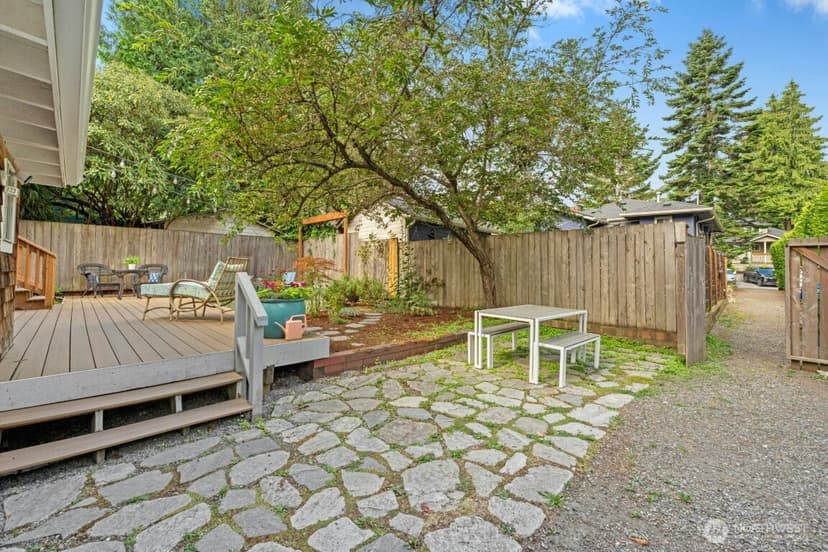 Property photo for 7141 47th Avenue SW, Seattle photo 18