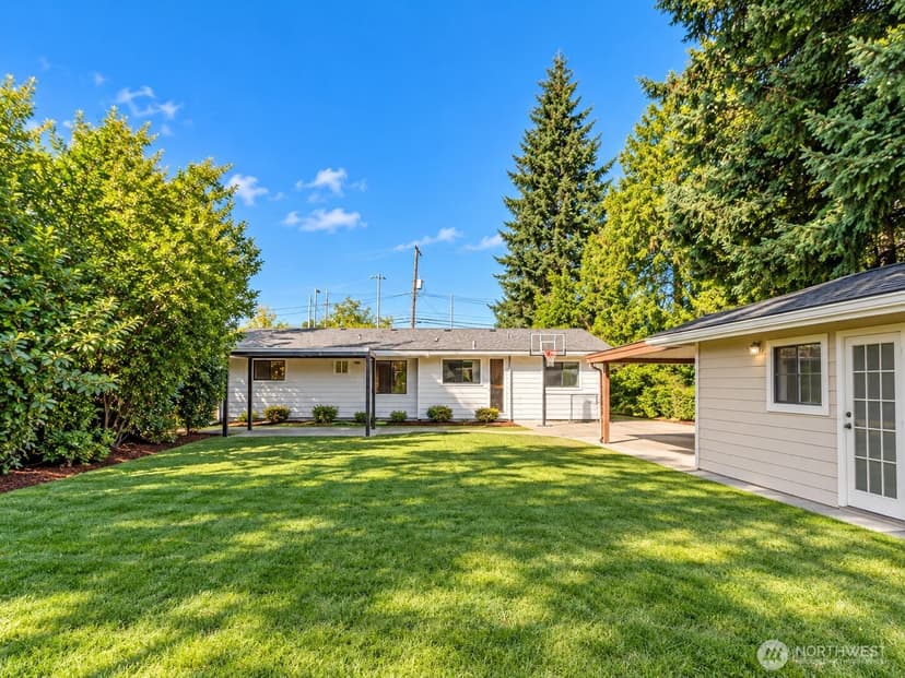 Property photo for 851 SW 116th Street, Seattle photo 24