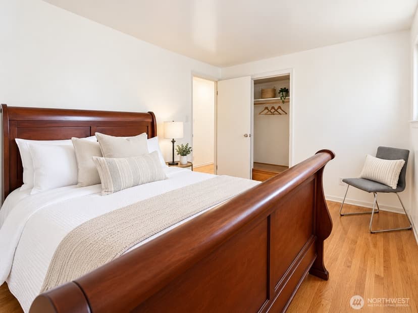 Property photo for 851 SW 116th Street, Seattle photo 19