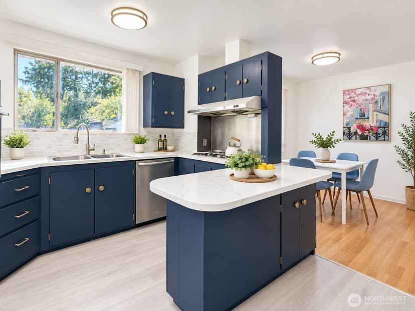 Property photo for 851 SW 116th Street, Seattle photo 10