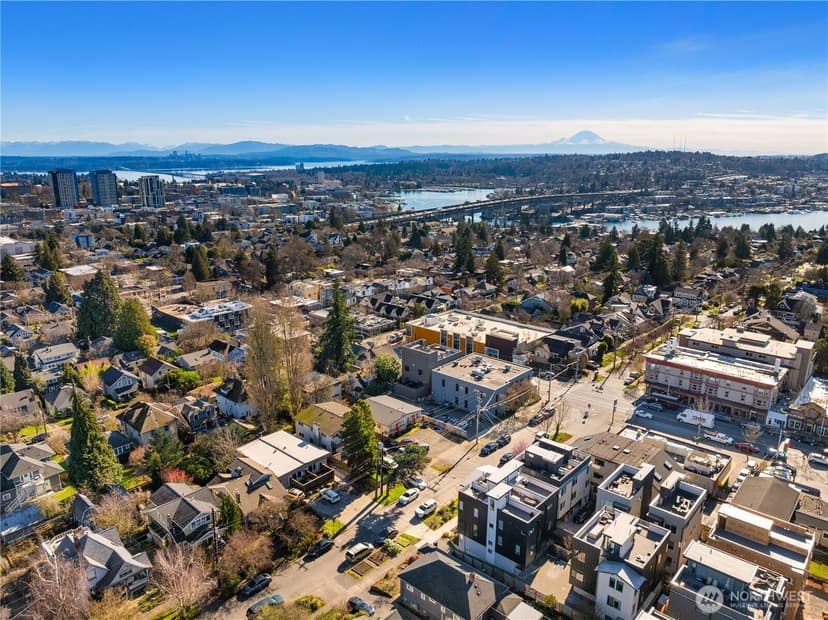 Property photo for 4515 Sunnyside Avenue N #B, Seattle photo 30