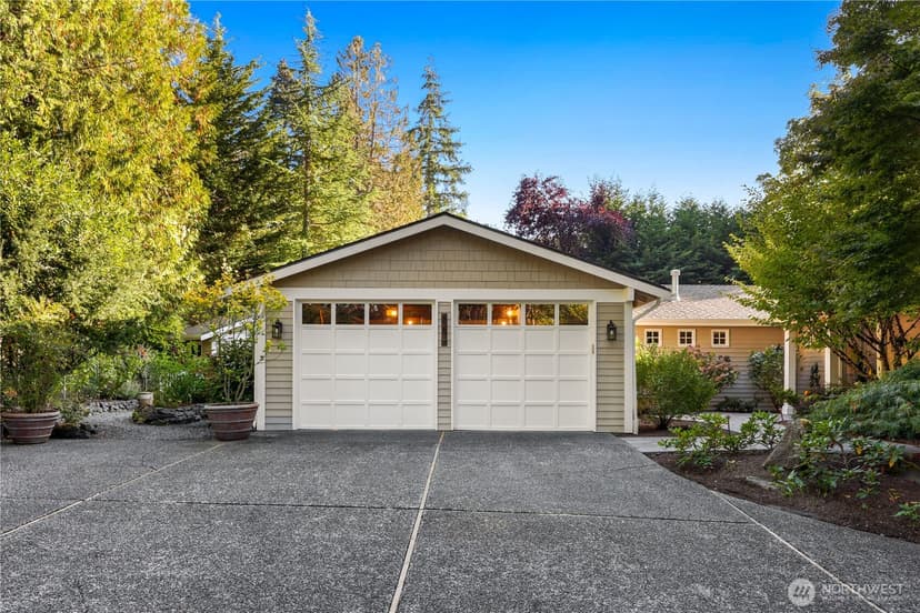 Property photo for 6720 W Mercer Way, Mercer Island photo 35