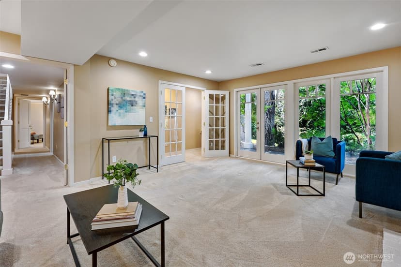 Property photo for 6720 W Mercer Way, Mercer Island photo 22