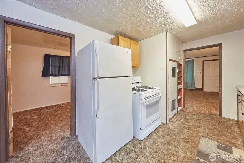 Property photo for 1504 SE Rose Road, Port Orchard photo 12