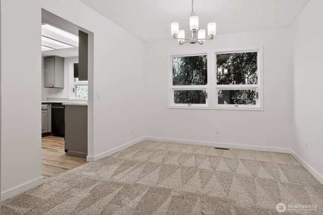 Property photo for 10418 114th Place NE, Kirkland photo 5