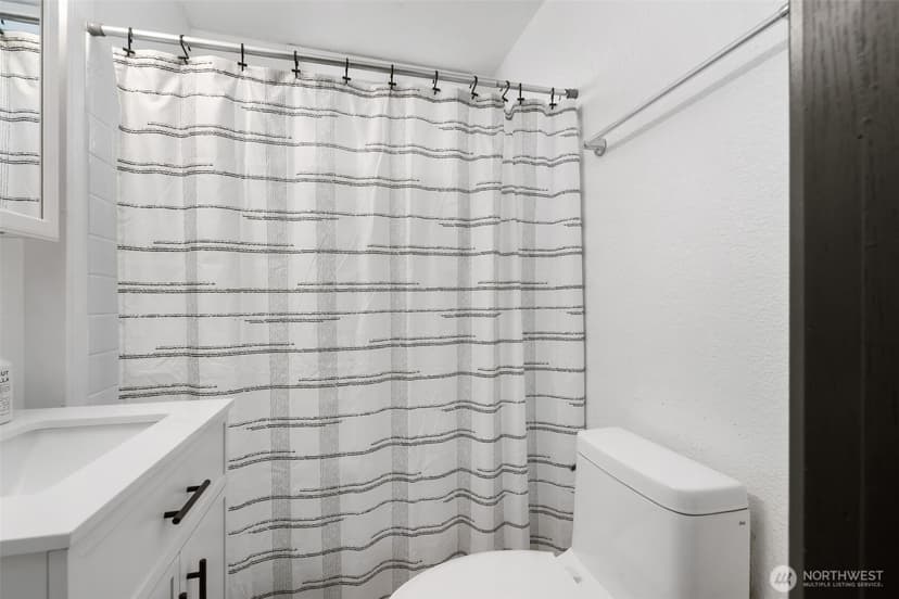 Property photo for 1405 Flower Avenue, Port Orchard photo 12
