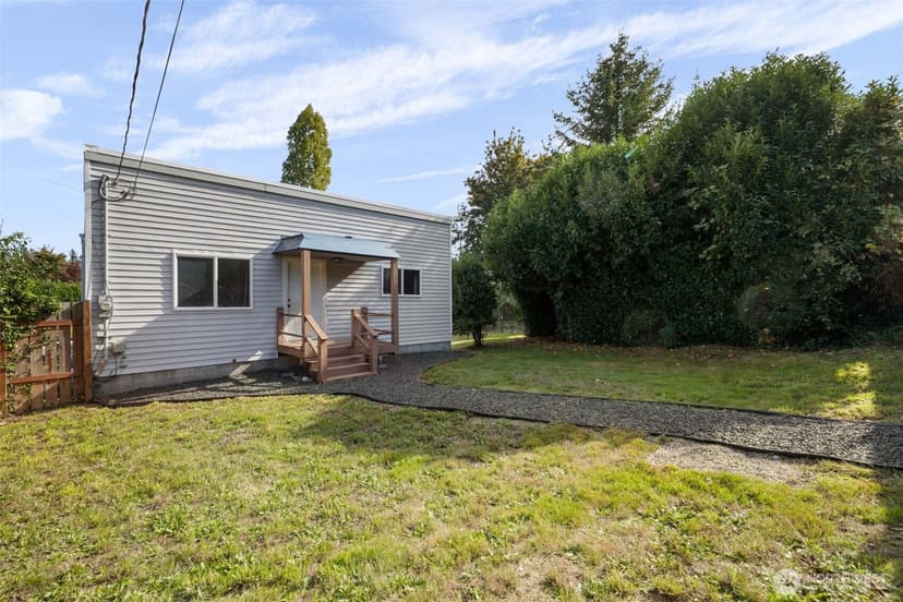 Property photo for 1405 Flower Avenue, Port Orchard photo 26
