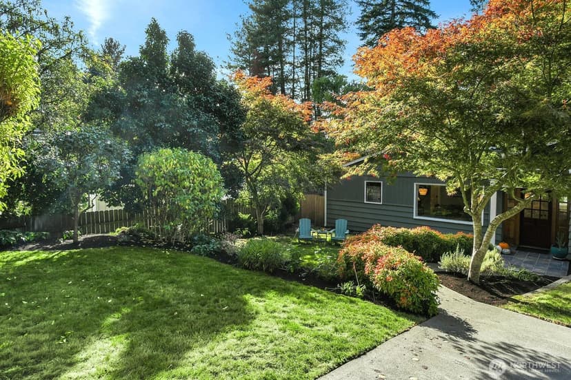Property photo for 9013 25th Avenue NE, Seattle photo 29