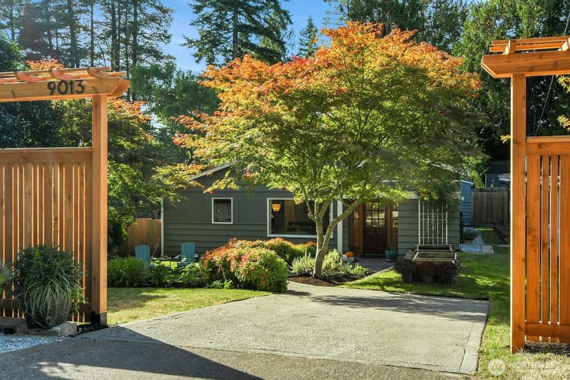 Property photo for 9013 25th Avenue NE, Seattle