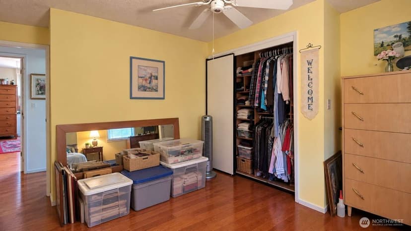 Property photo for 7121 Citrine Lane SW, Lakewood photo 7