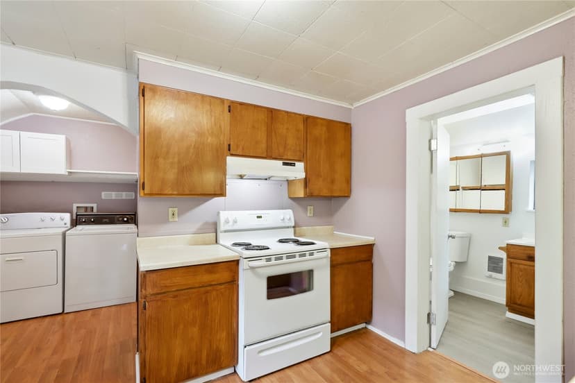 Property photo for 1926 9th Street, Bremerton photo 11