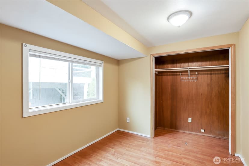 Property photo for 1926 9th Street, Bremerton photo 18